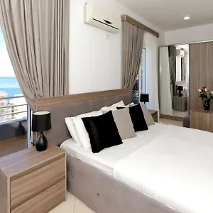 Doka 3*, Sarandë Albanië