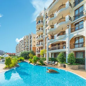 Hotel apartamentowy Harmony Grand